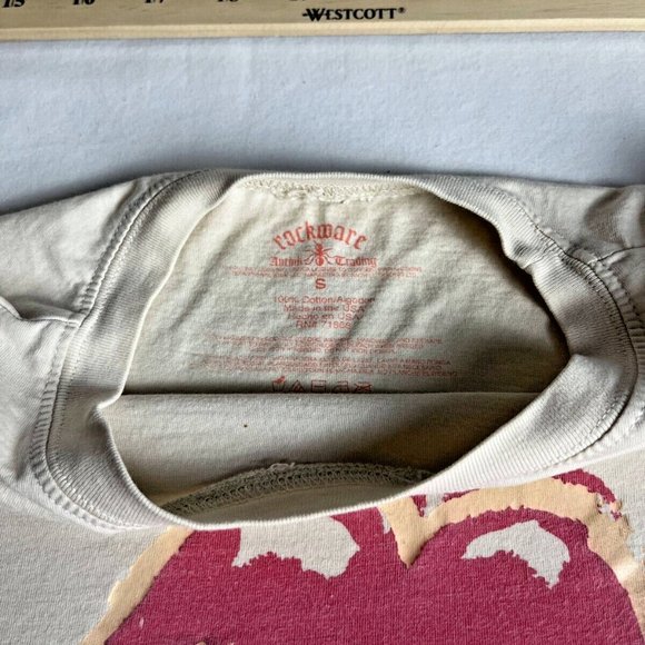 Rockware T-Shirt Top Women's Size Small Pink/Peach Rolling Stones Graphic Cotton - Picture 5 of 7